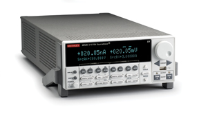 2612A (�pͨ��) 2611A (��ͨ��) �߉����}�_ݔ�� 1��V �� 200V  IEEE-488��RS-232ͨ